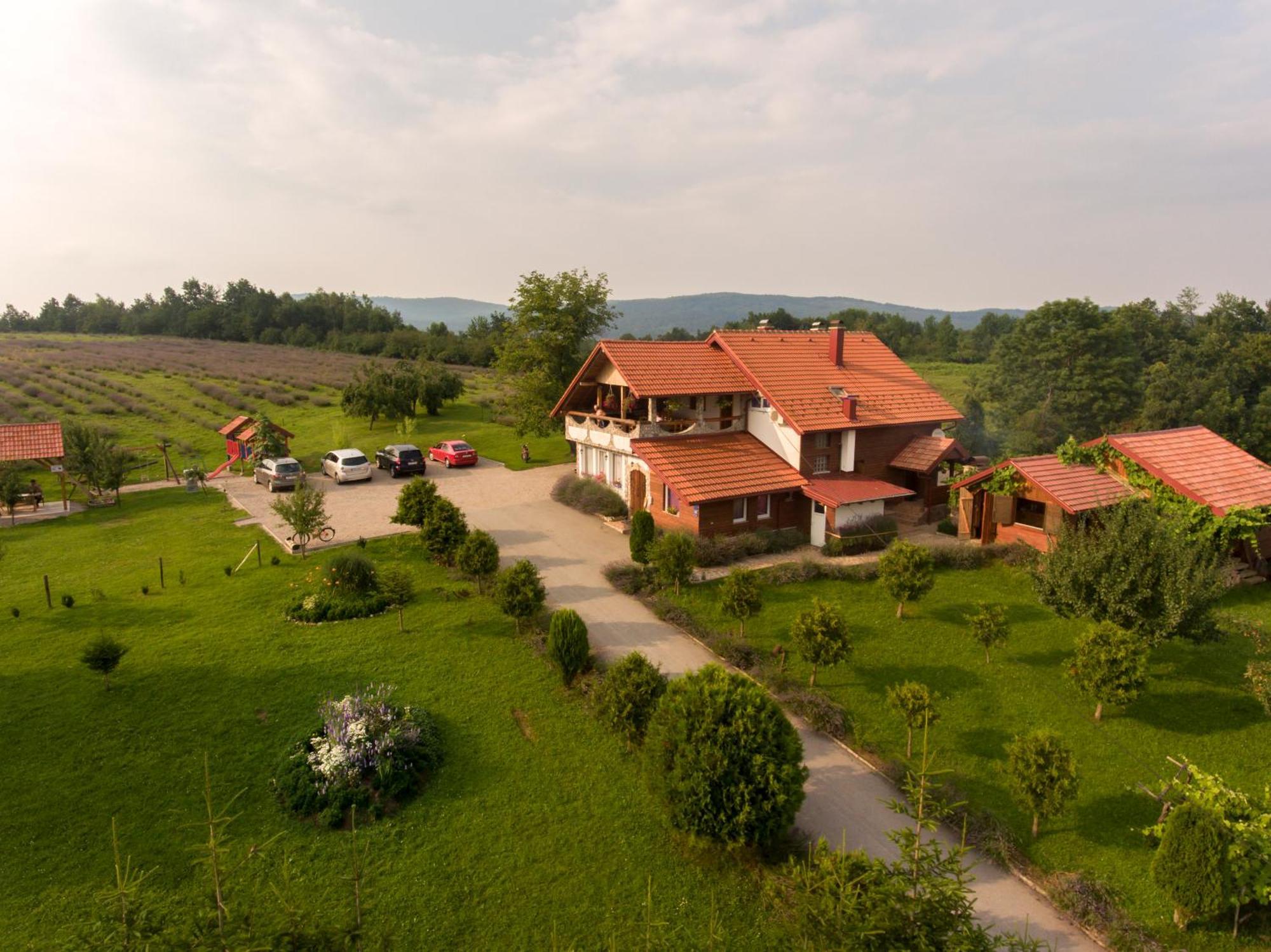 Lavanda Farm Apartmani غاكوفيتسا المظهر الخارجي الصورة